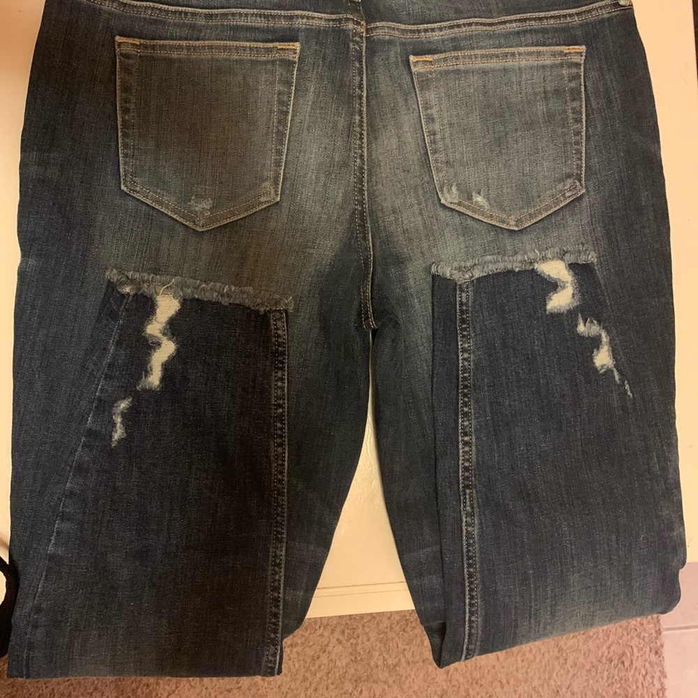 Maurices Size 31 skinny jeans